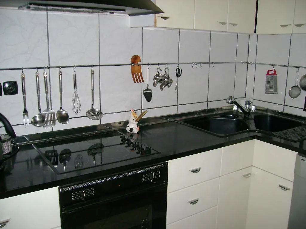 Guest House More Rijeka 3*,  Croatia
